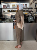 Taupe set